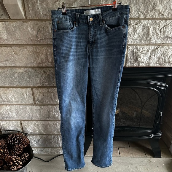 Levi Strauss Signature Mid Rise Straight Classic Blue Women's Jeans 8M - Picture 1 of 6